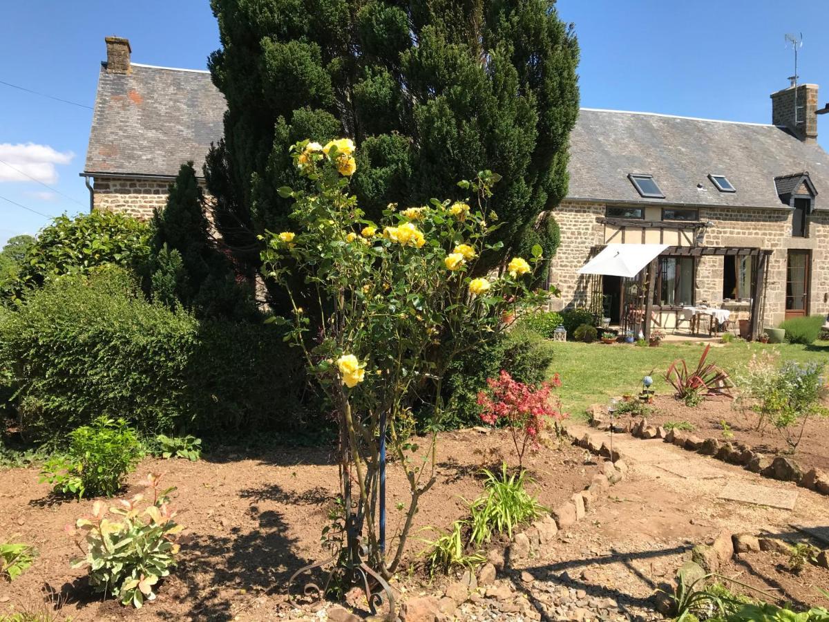 Le Jardin Des Fees Bed & Breakfast Savigny-le-Vieux Luaran gambar
