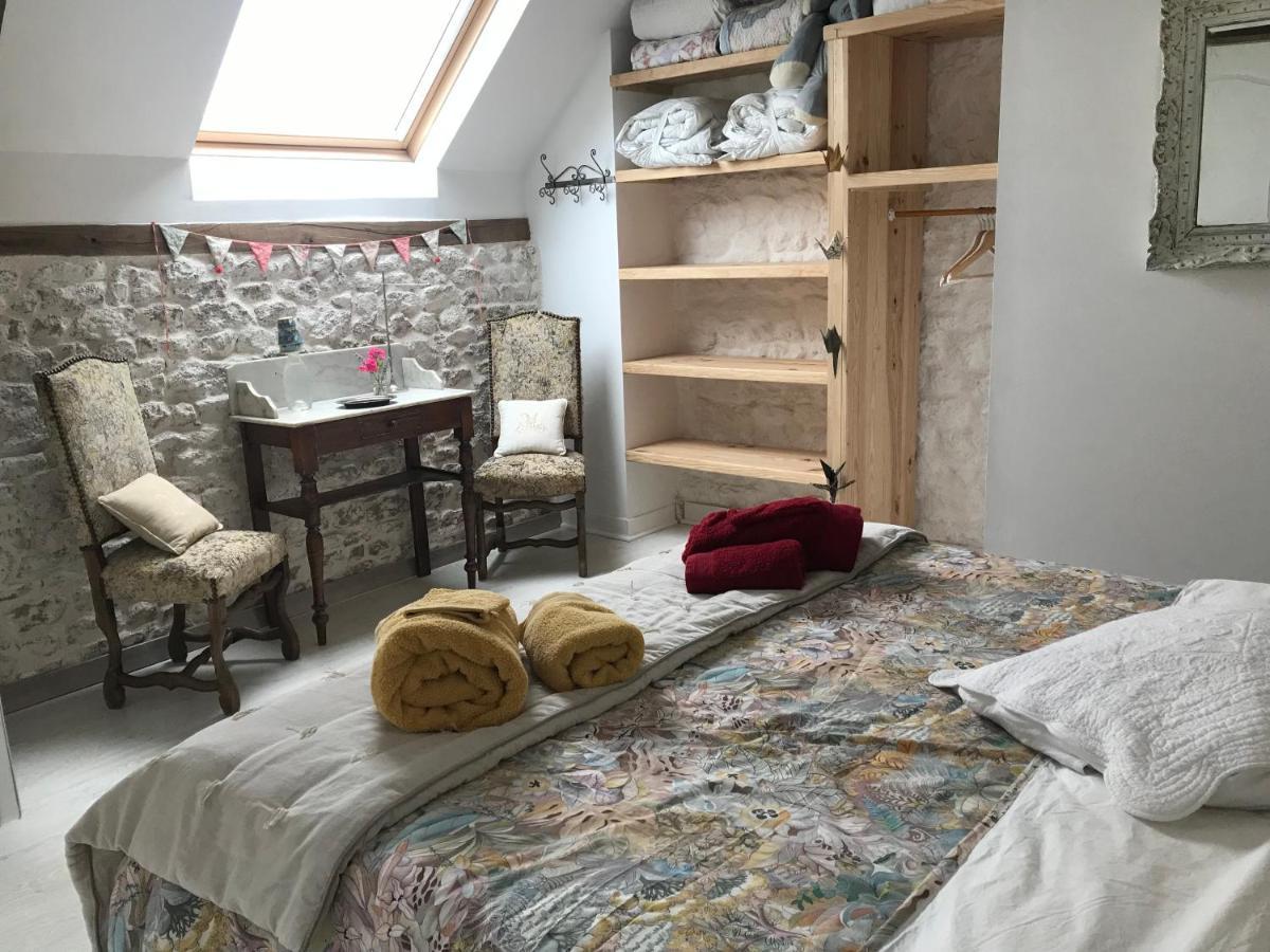 Le Jardin Des Fees Bed & Breakfast Savigny-le-Vieux Luaran gambar