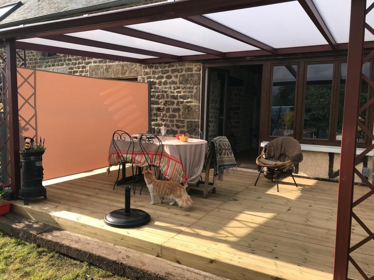 Le Jardin Des Fees Bed & Breakfast Savigny-le-Vieux Luaran gambar