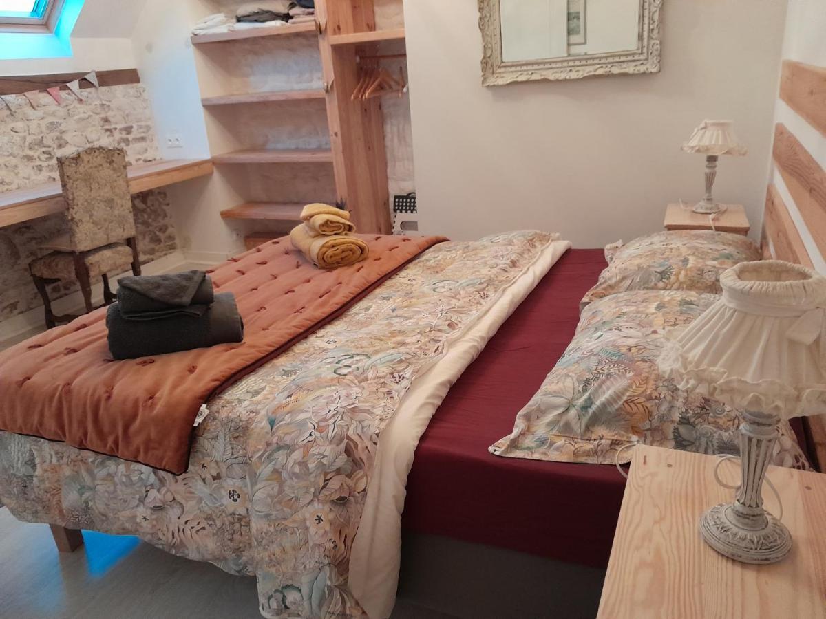 Le Jardin Des Fees Bed & Breakfast Savigny-le-Vieux Luaran gambar