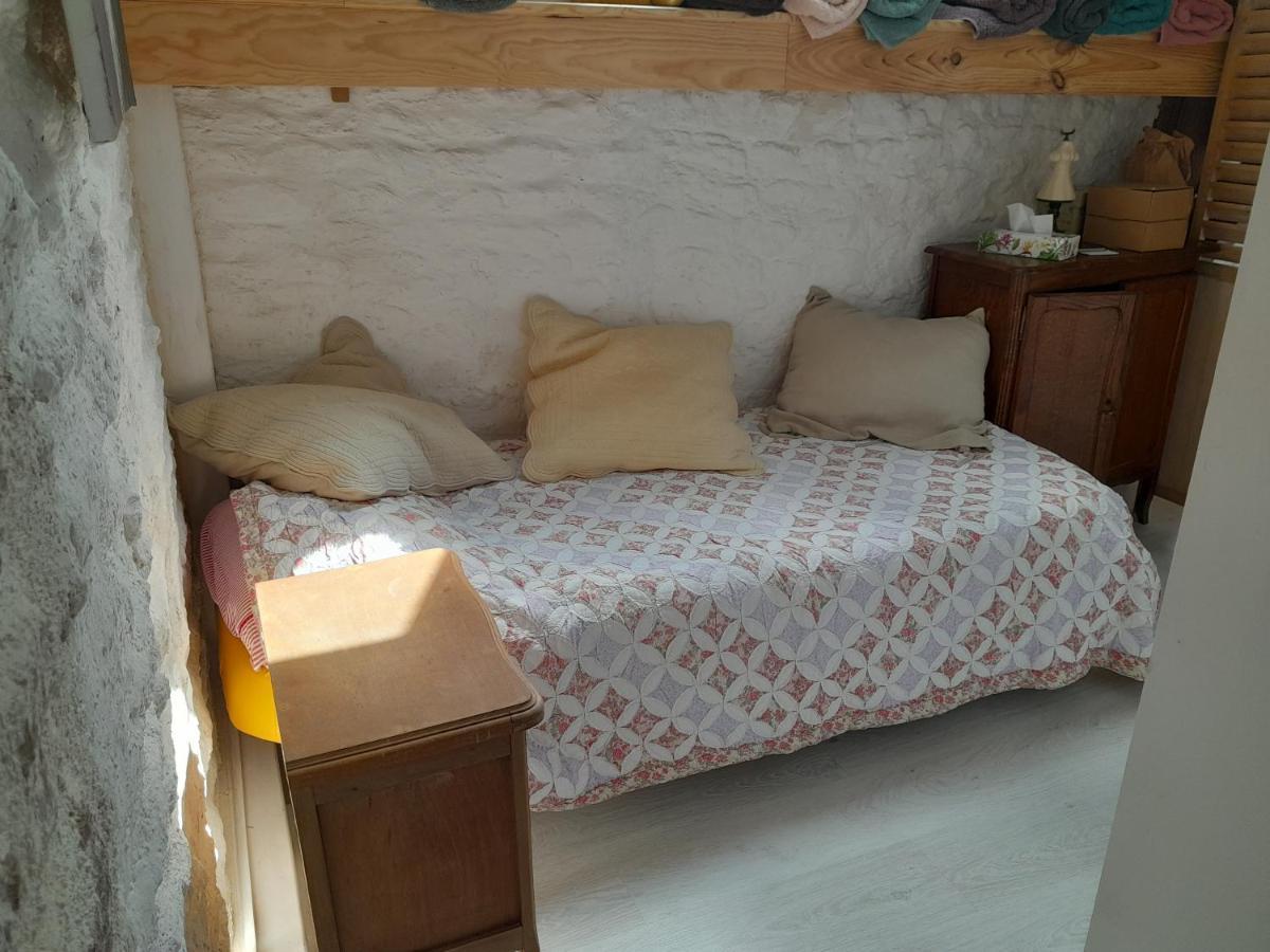 Le Jardin Des Fees Bed & Breakfast Savigny-le-Vieux Luaran gambar