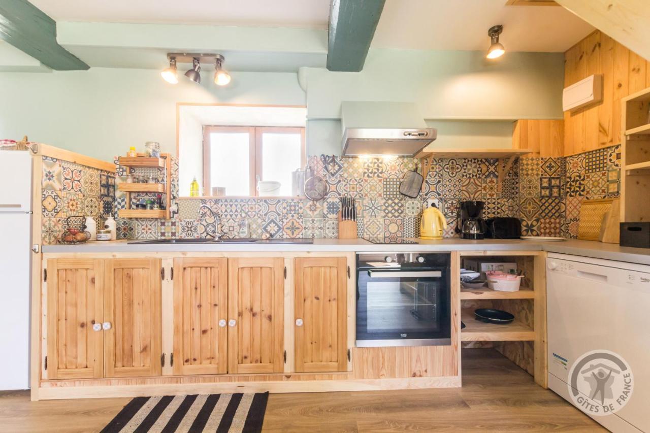 Le Jardin Des Fees Bed & Breakfast Savigny-le-Vieux Luaran gambar